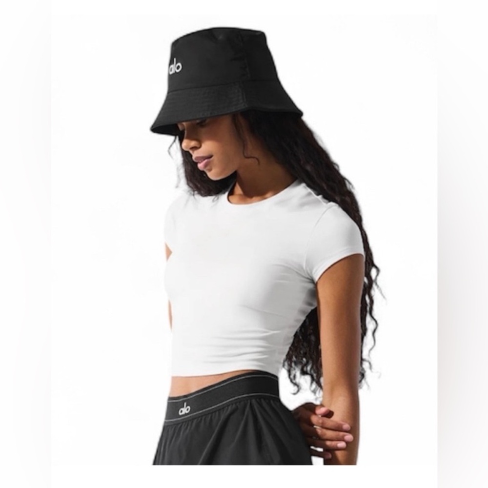 ALO Yoga Black Bucket Hat
